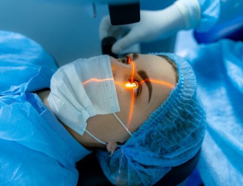 Laser Cataract Surgery vs. Traditional Cataract Surgery: What’s the Difference?